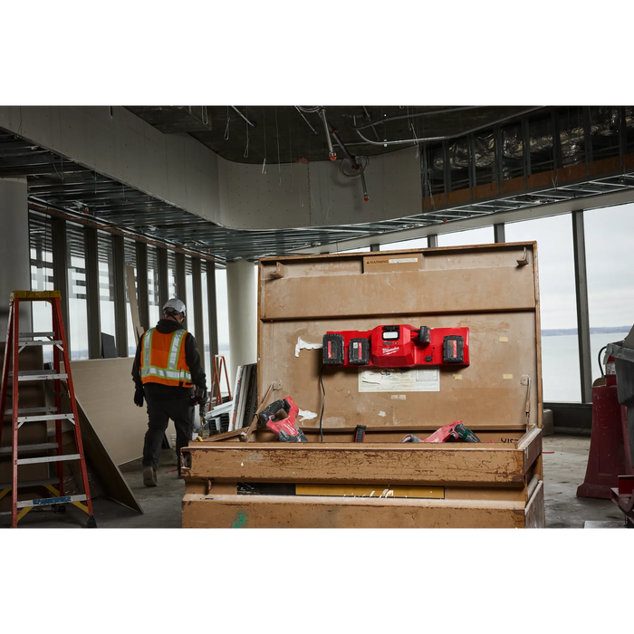 M18™ and M12™ Gangbox Rapid Charger