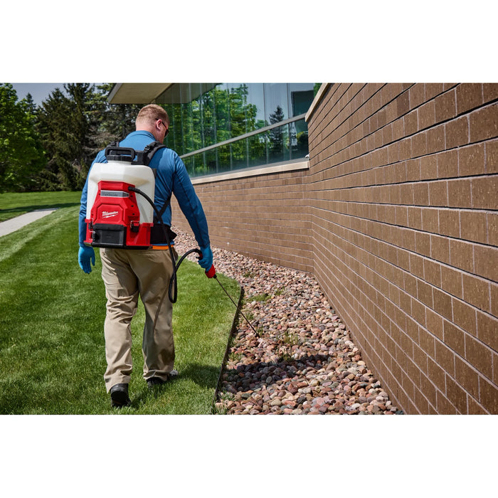 M18™ 4-Gallon Backpack Sprayer w/ SWITCH TANK™ (Tool Only)