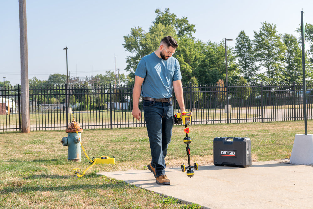 Ridgid SR-24LE Line Locator with Wireless Connectivity and GPS