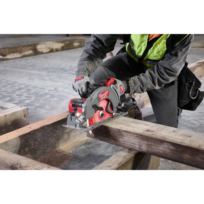 M18 FUEL™ 10-1/4" Rear Handle Circular Saw Kit