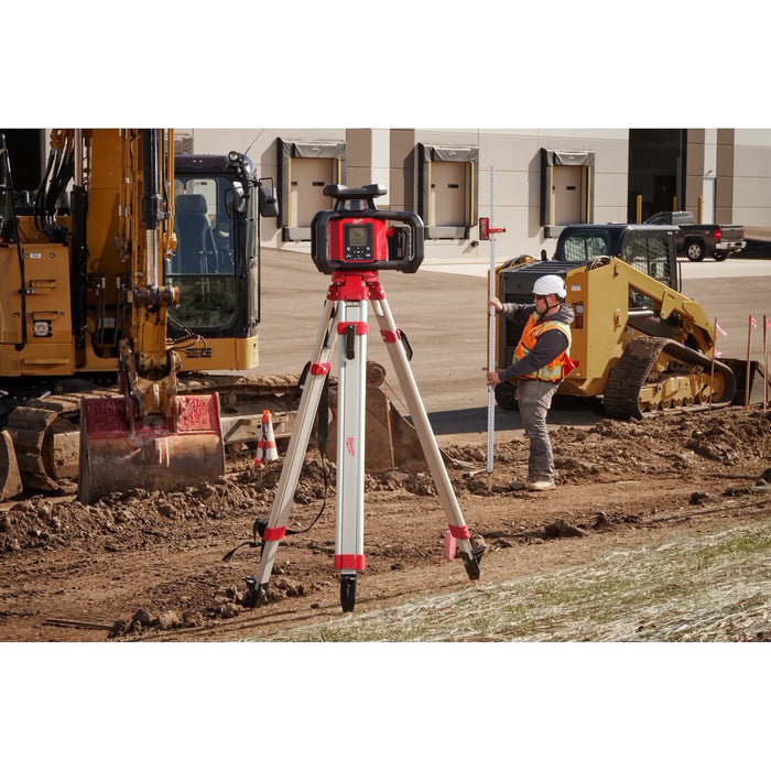 M18™ Red Exterior Dual Slope Rotary Laser Level Kit w/ Receiver & Remote